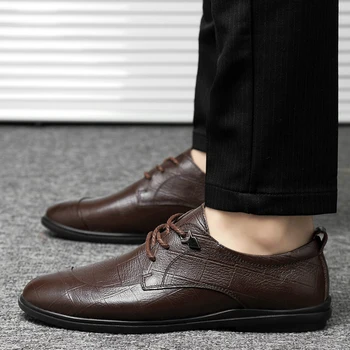 pantofi pantofi masculino mens negru plat om de moda sapato informales mocasini sport 2020 mens para primavara din piele vânzare de zapatos